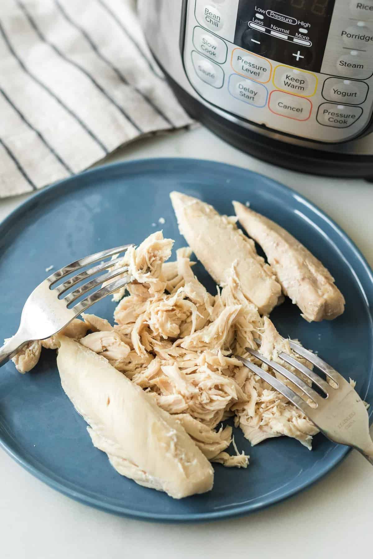 chicken boiled in instant pot